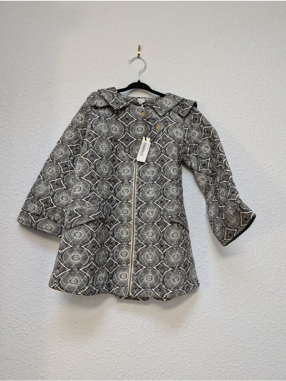 Kate Quinn Modal The Woods Beluga Batik Quilted Diamond Yoke Jacket 6Y